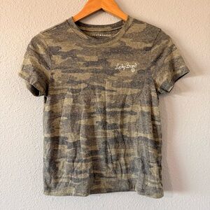 Lucky Brand Women's Green Camouflage Short Sleeve Graphic T-Shirt Size X-Small
